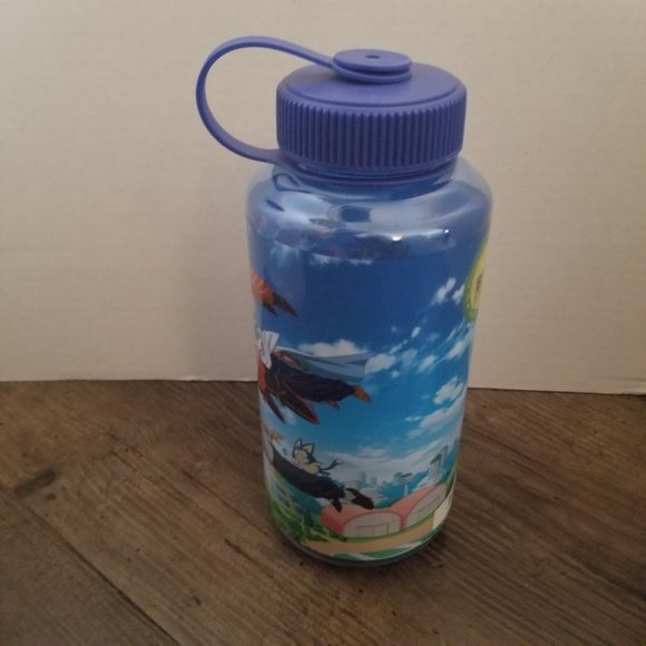 DragonballZ Goku in the Clouds 32 oz. Water Bottle - Picture 3 of 6